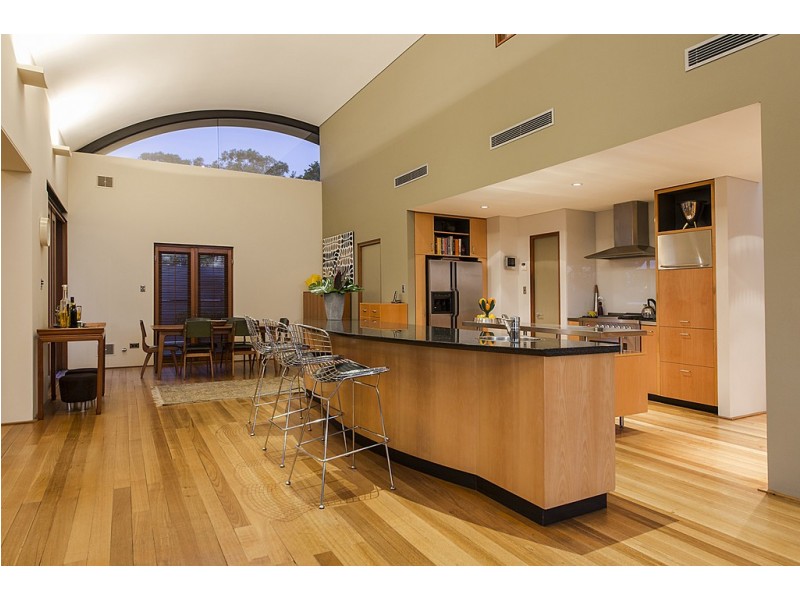 12 Tara Vista, West Leederville WA 6007