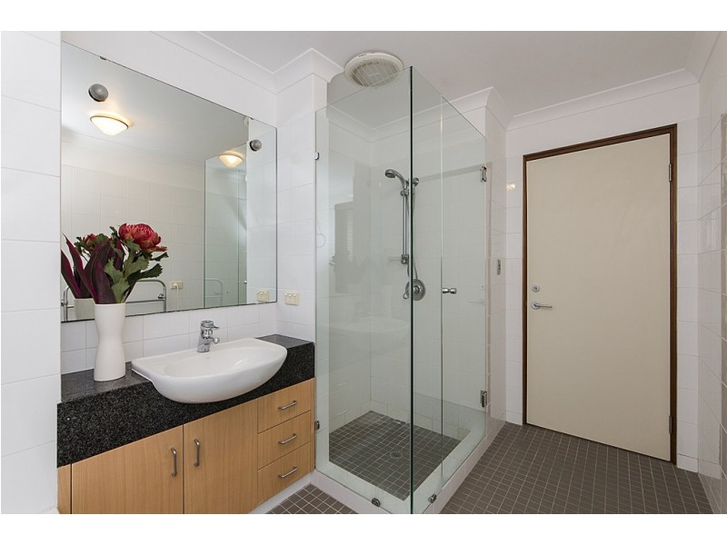 12 Tara Vista, West Leederville WA 6007