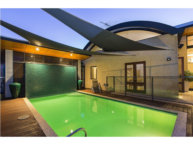 12 Tara Vista, West Leederville WA 6007