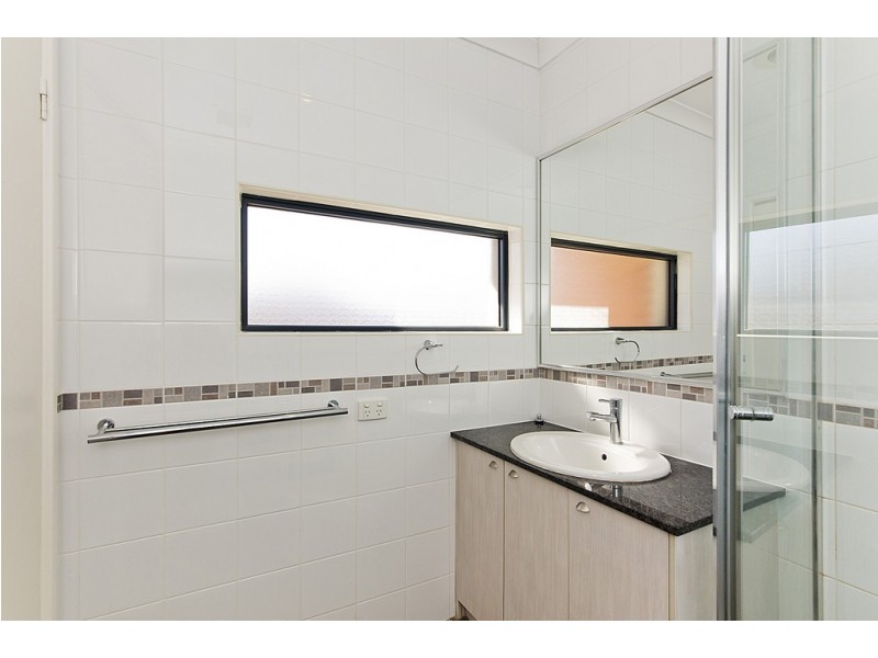 17/1 Simper Street, Wembley WA 6014