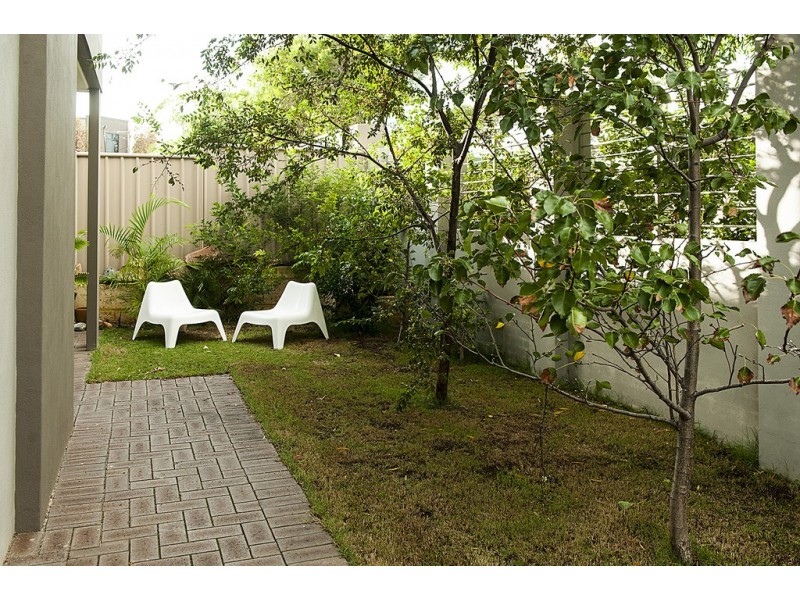 1/62 Salvado Road, Wembley WA 6014