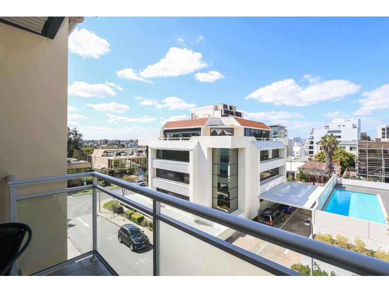 20/3 Lucknow Place, West Perth WA 6005