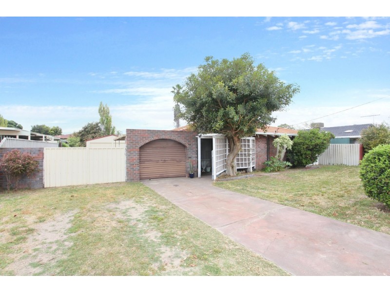 6 Waterton Way, Cooloongup WA 6168