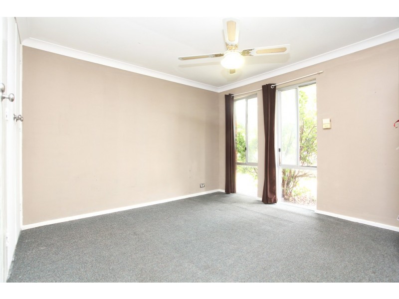 6 Waterton Way, Cooloongup WA 6168