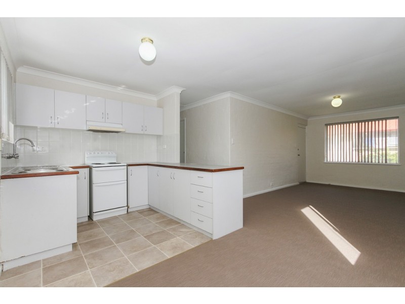 9/125 Herdsman Parade, Wembley WA 6014
