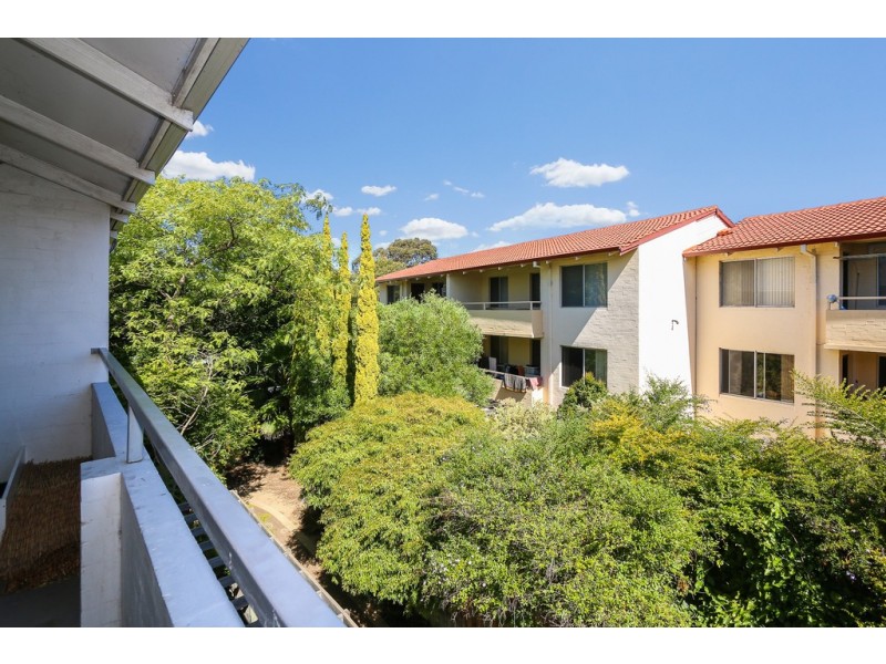 9/125 Herdsman Parade, Wembley WA 6014