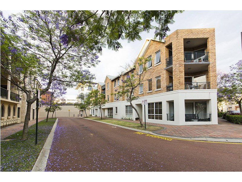 2/1 Cashel Lane, Subiaco WA 6008