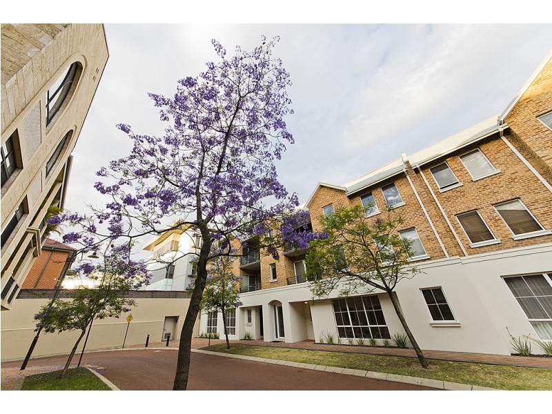 2/1 Cashel Lane, Subiaco WA 6008