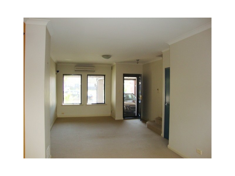 2/1 Hammond Street, West Perth WA 6005