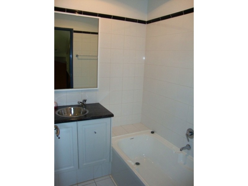 2/1 Hammond Street, West Perth WA 6005