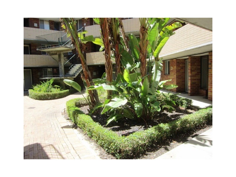 G27/47 Herdsman Parade, Wembley WA 6014