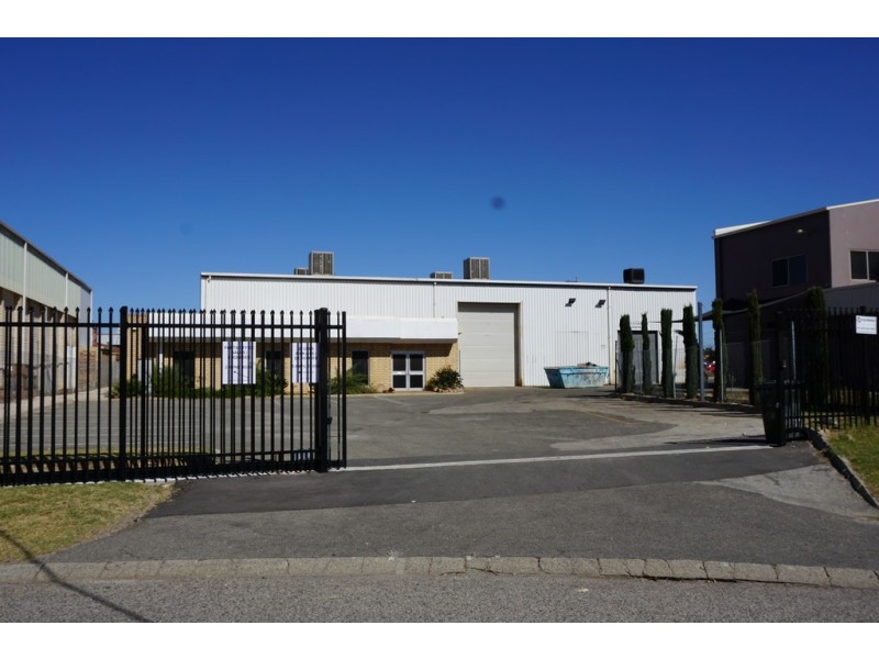 7 Anvil Close, South Guildford WA 6055