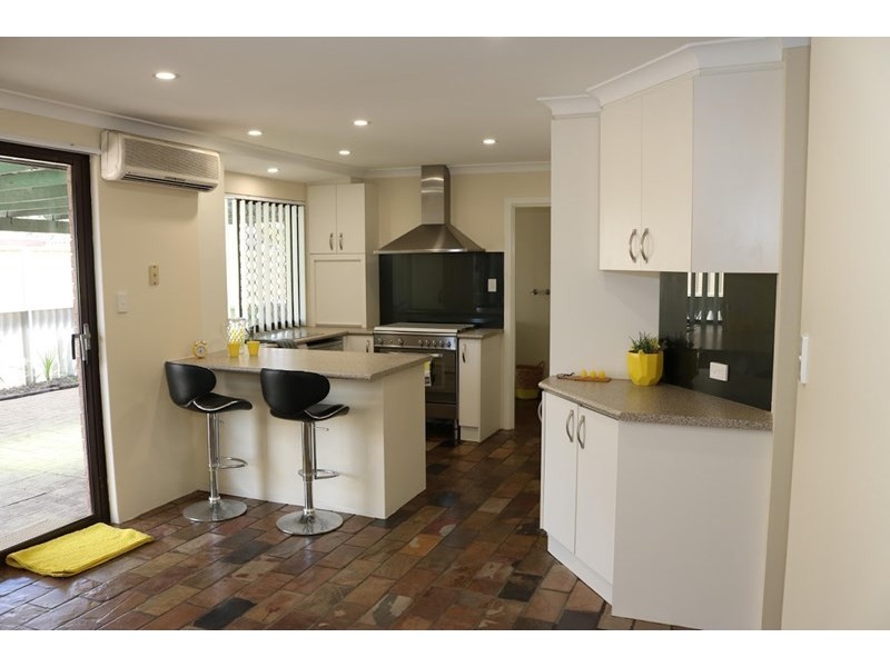 1 Blackwood Street, Gosnells WA 6110