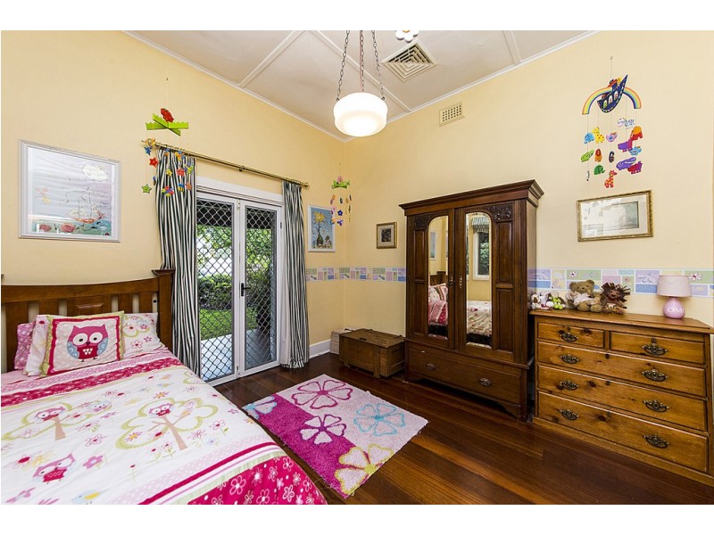 12 Alexander Street, Wembley WA 6014