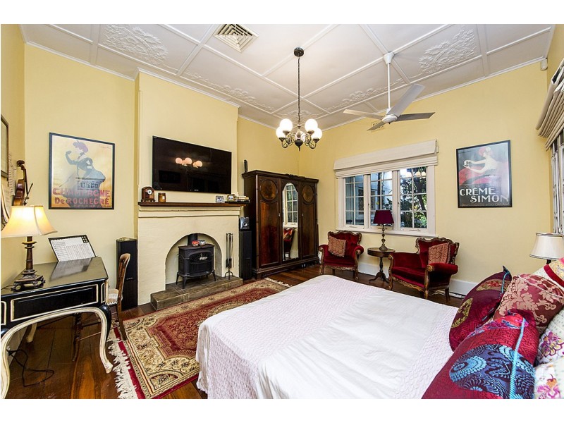 12 Alexander Street, Wembley WA 6014