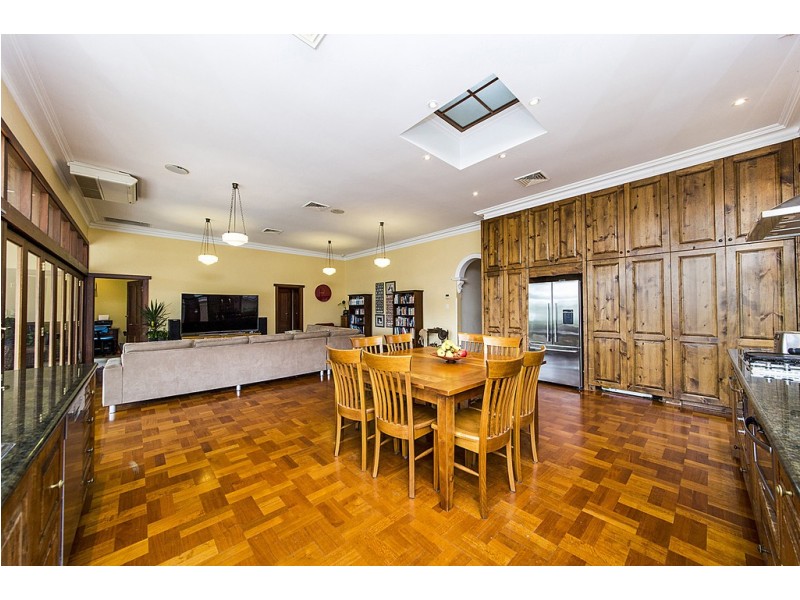 12 Alexander Street, Wembley WA 6014