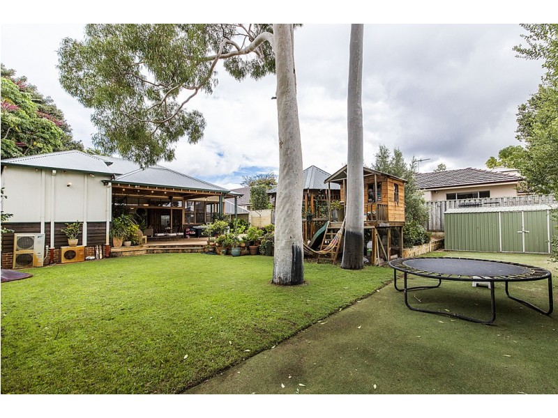 12 Alexander Street, Wembley WA 6014