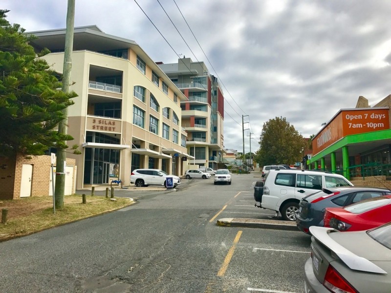 Unit 2, 8 Silas Street, East Fremantle WA 6158