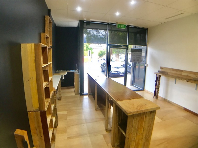 Unit 2, 8 Silas Street, East Fremantle WA 6158