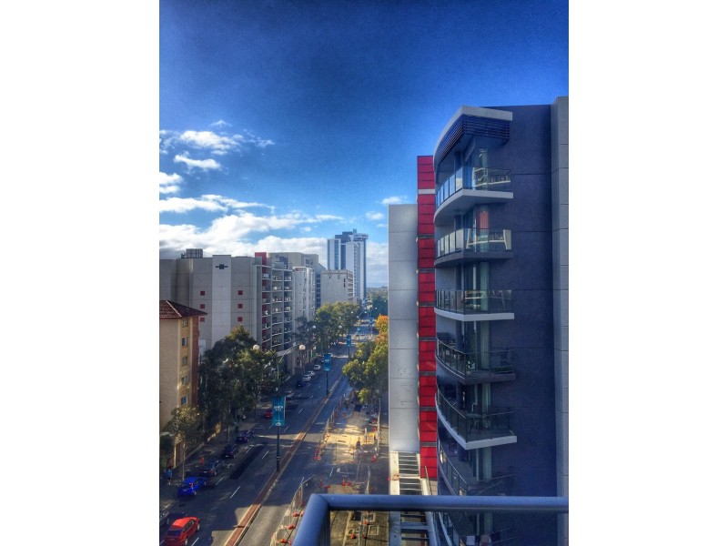 19/151 Adelaide Terrace, East Perth WA 6004