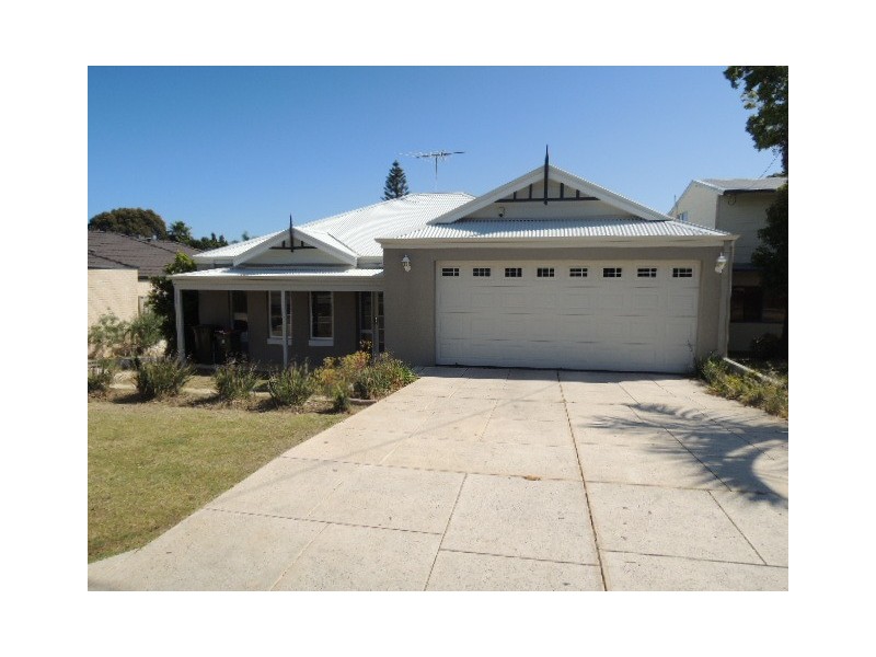 18A Fermaner Street, Karrinyup WA 6018