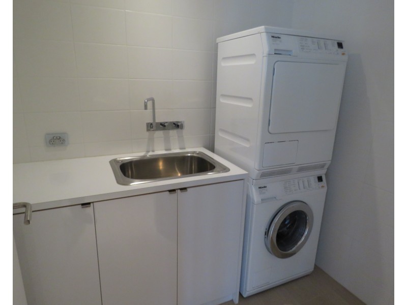 22/21 Ocean Drive, North Coogee WA 6163