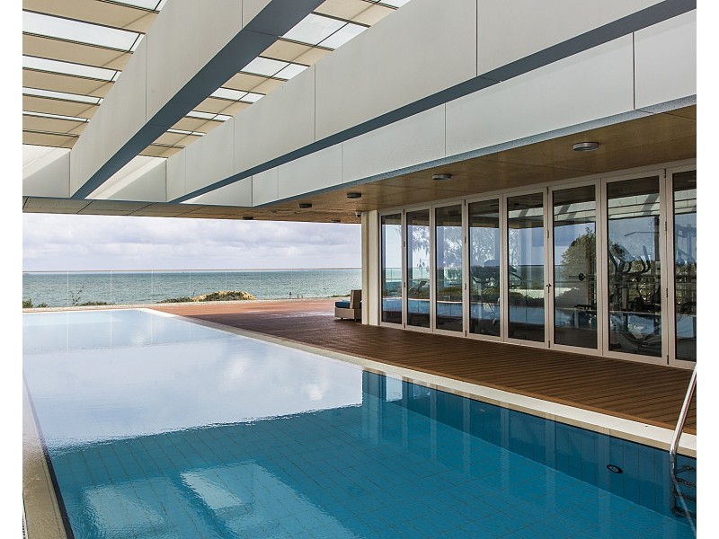 22/21 Ocean Drive, North Coogee WA 6163