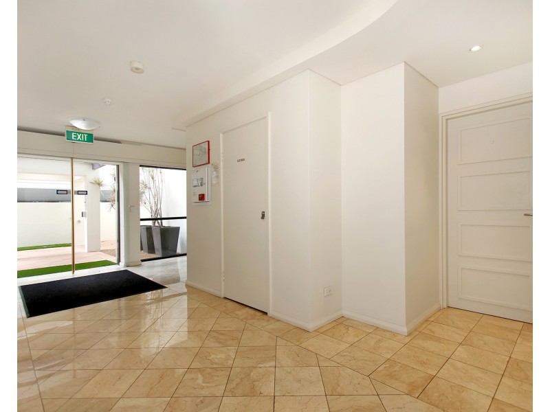 3/2 Colin Street, West Perth WA 6005