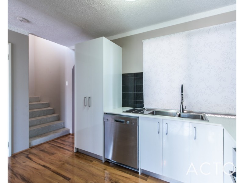 1/180 Eighth Avenue, Inglewood WA 6052