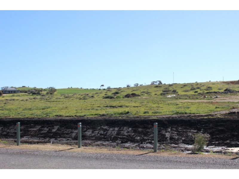 Berth 15 (Lot 20) Pelican Drive, Mannum Waters Marina, Mannum SA 5238