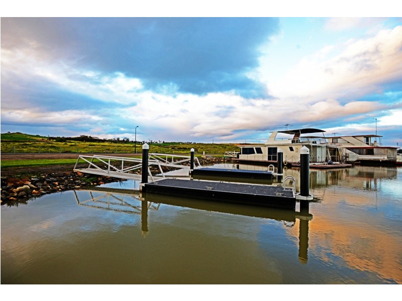 Berth 49 Lot 204 Pelican Drive, MANNUM WATERS, Mannum SA 5238