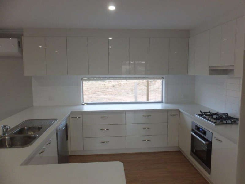 5 Marina Way, MANNUM WATERS, Mannum SA 5238