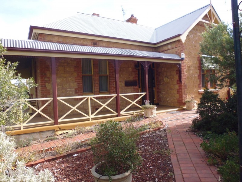 17 Victoria Street, Mannum SA 5238