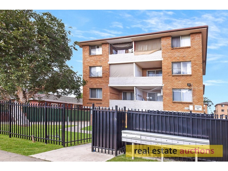 2/8 DRUMMOND STREET, Warwick Farm NSW 2170