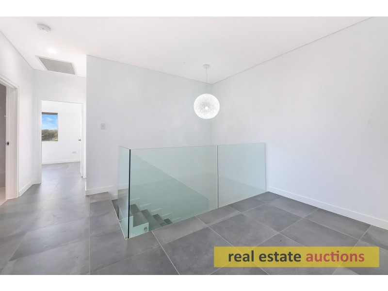 12A ARLEWIS STREET, Chester Hill NSW 2162