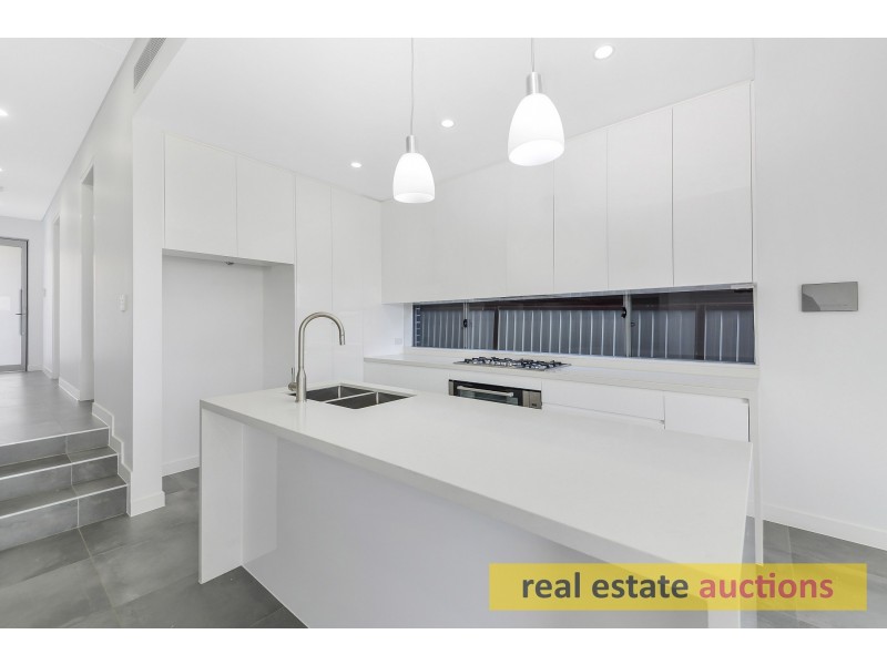 12A ARLEWIS STREET, Chester Hill NSW 2162