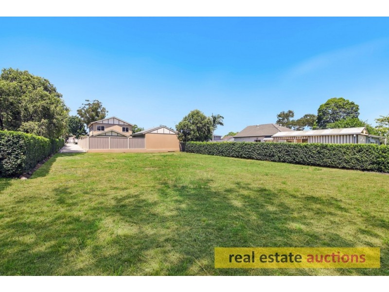 25A BULLI ROAD, Toongabbie NSW 2146