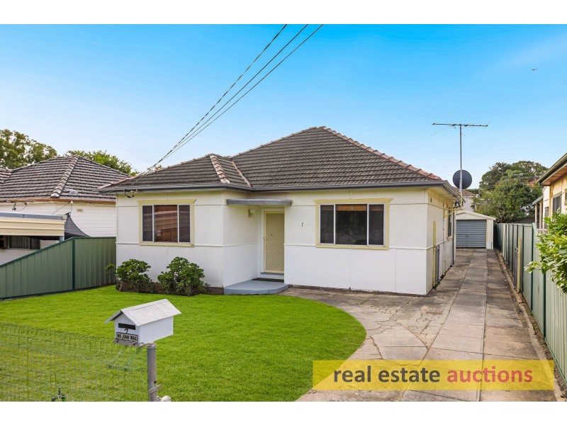 7 WILGA STREET, Regents Park NSW 2143
