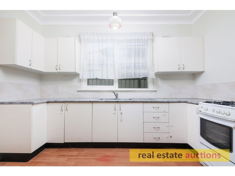 7 WILGA STREET, Regents Park NSW 2143