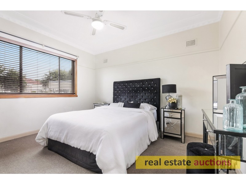 7 WILGA STREET, Regents Park NSW 2143