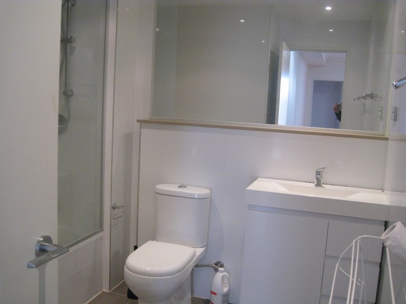 305 / 81-86 COURALLIE AVENUE, Homebush West NSW 2140