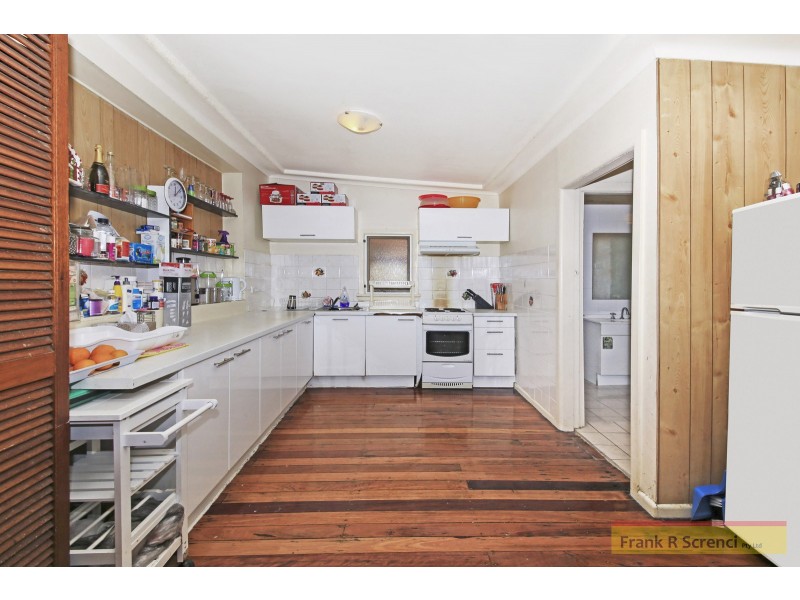 4 KENT STREET, Regents Park NSW 2143