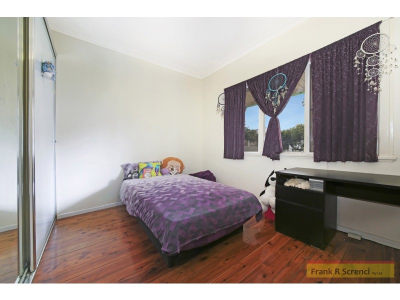4 KENT STREET, Regents Park NSW 2143