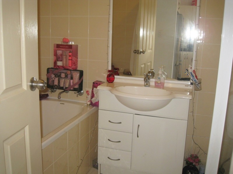 8/27-33 BURKE AVENUE, Berala NSW 2141