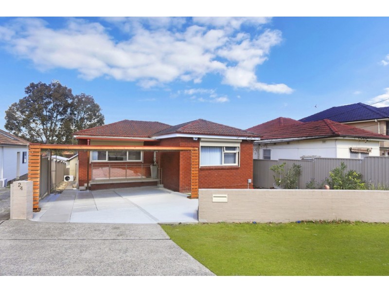 24 WYATT AVENUE, Regents Park NSW 2143