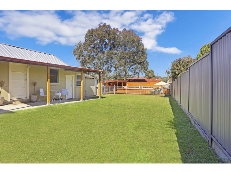 24 WYATT AVENUE, Regents Park NSW 2143