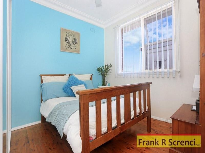 24 WYATT AVENUE, Regents Park NSW 2143