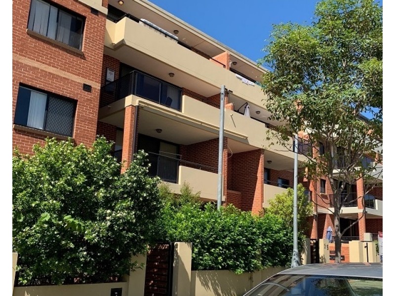 5/1-5 KITCHENER AVENUE, Regents Park NSW 2143
