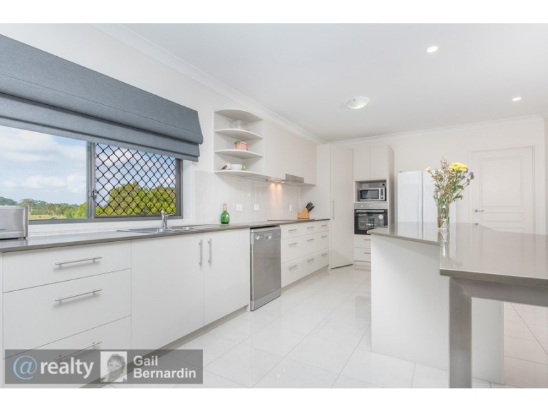 92 Trafalgar Drive, Morayfield QLD 4506