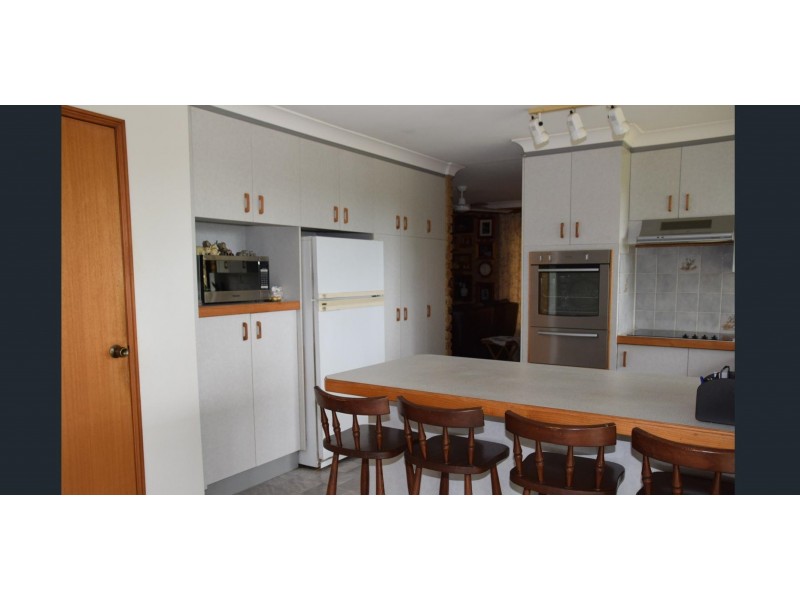 189 Moorina Road, Moorina QLD 4506